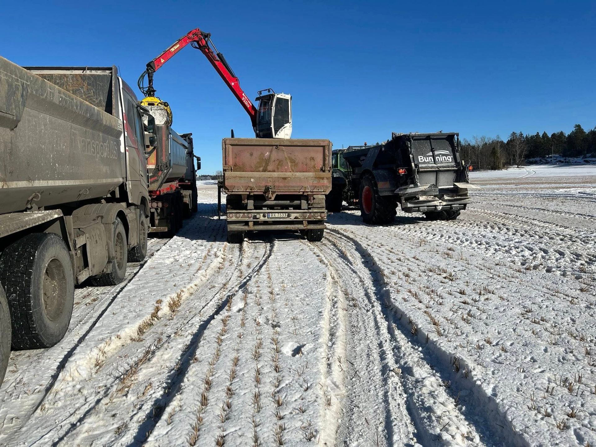 Lasting i vinterlandskap